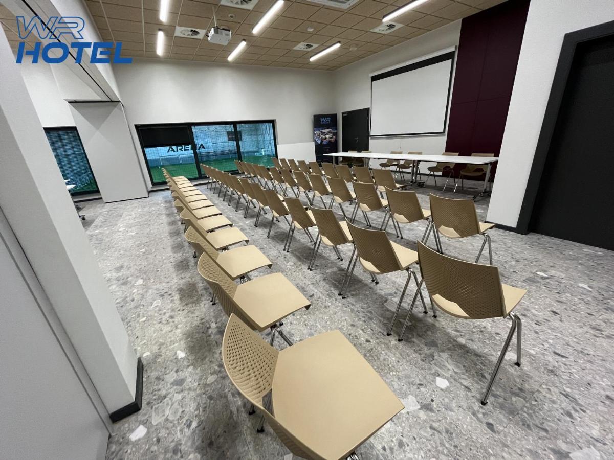 Wr Sport Hotel & Spa - Centrum Sportu I Rozrywki Świlcza Kültér fotó